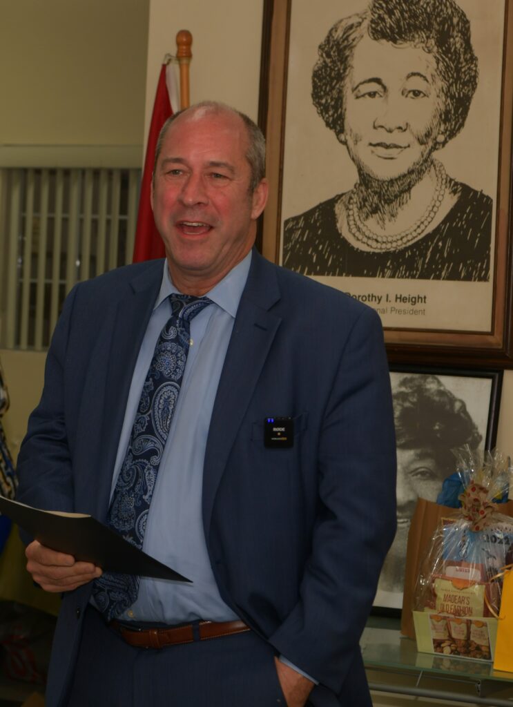 Oratorical Contest 2023 Special Guest Speaker Judge Patrick Hare. Photo: Ian Foxx Courtesy of OASC &amp; SGRho LA